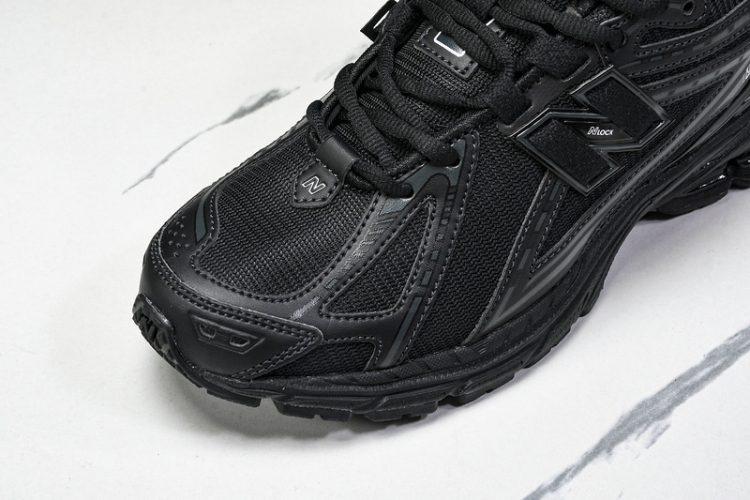  New Balance 1906 M1906RBB