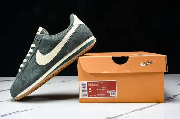 Nike Cortez Classic FJ2530-301 
