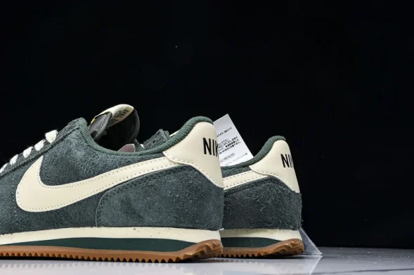 Nike Cortez Classic FJ2530-301 