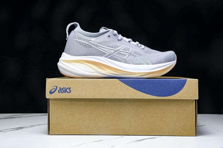 Asics Gel-Nimbus 26 1012B601-020