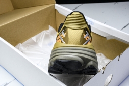 Hoka Stinson 7 1141530 HYN