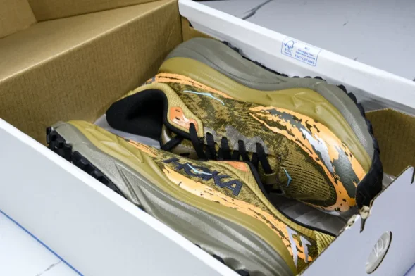 Hoka Stinson 7 1141530 HYN 