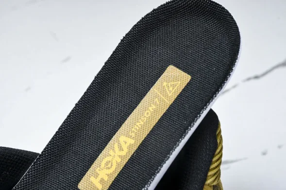 Hoka Stinson 7 1141530 HYN 