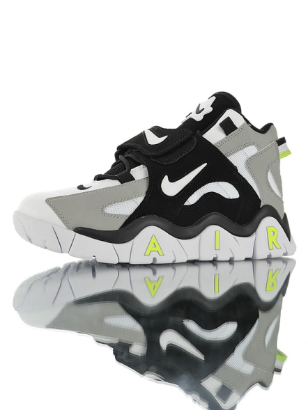 Nike Air Barrage Mid QS 
