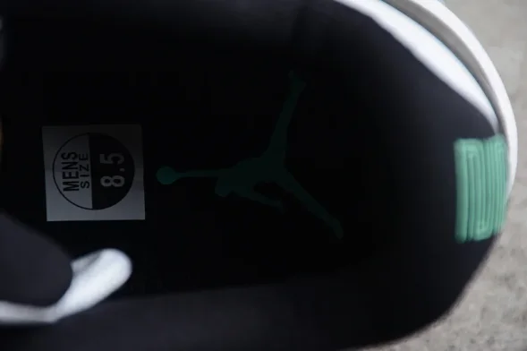 Nike Air Jordan 11 Low Easter 528895-145 
