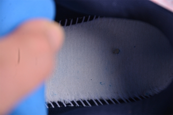 Nike Air Zoom Vomero 17 FB8502-100 