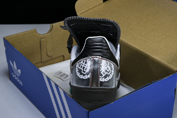  PandaPrank x Adidas Samba OG DIY IG1024