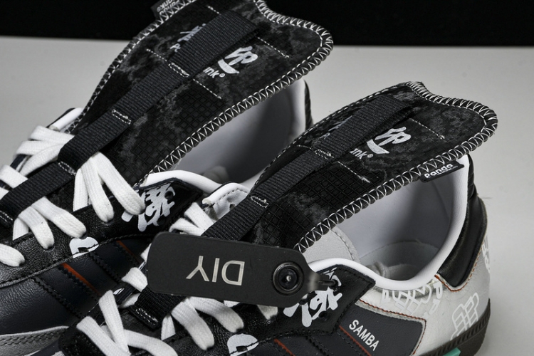  PandaPrank x Adidas Samba OG DIY IG1024