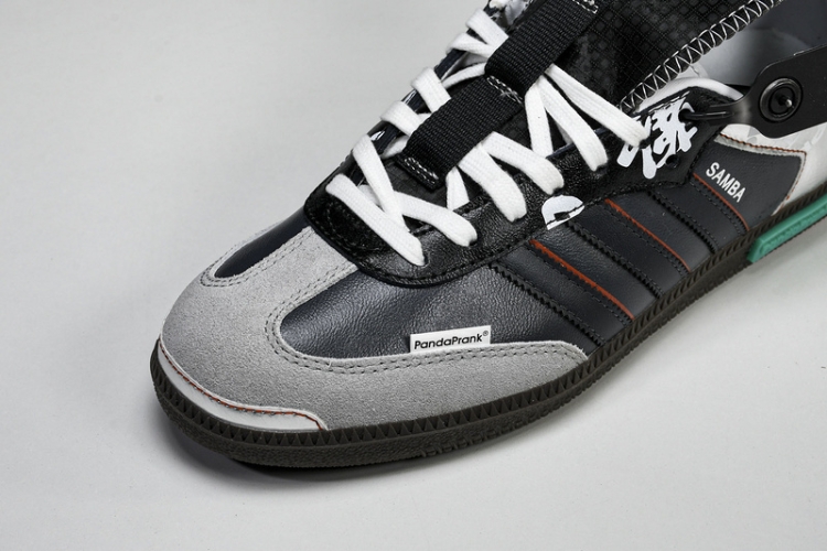 PandaPrank x Adidas Samba OG DIY IG1024
