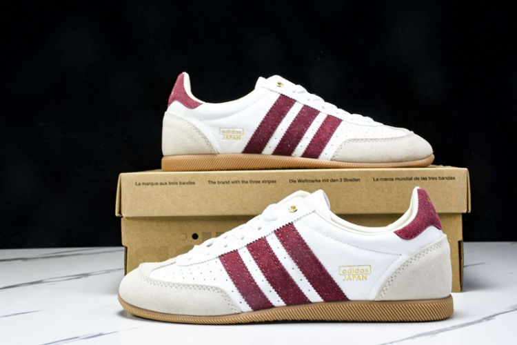 Adidas Japan JRO557