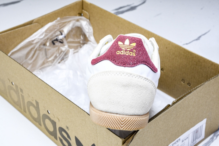 Adidas Japan JRO557