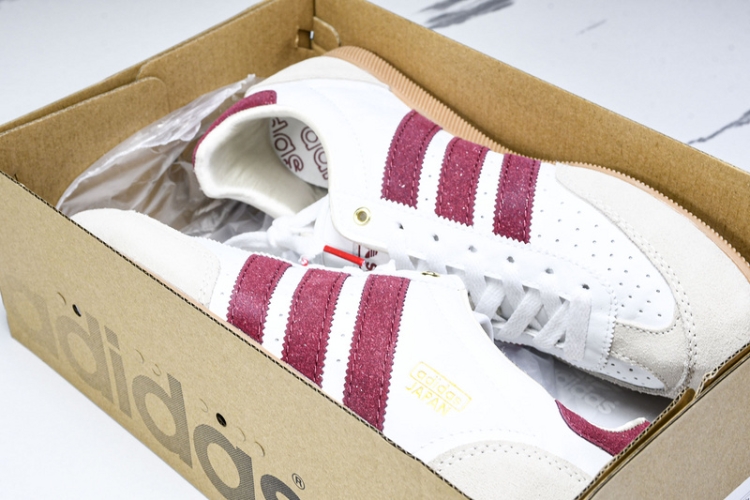 Adidas Japan JRO557