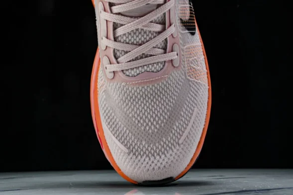 Nike Air Zoom Vomero Premium HQ2050-442 