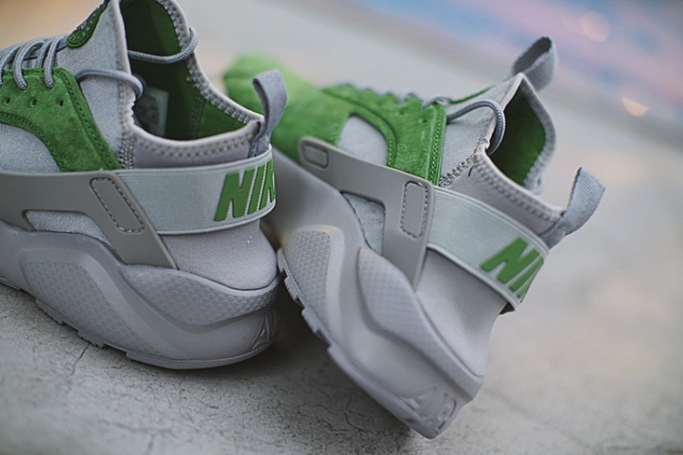 NIKE AIR HUARACHE RUN ULTRA 829669-66