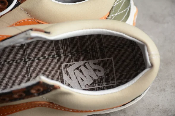 Vans Old Skool 6 VN0A5JMI94R 