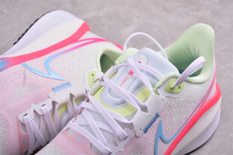  Nike Air Zoom Vomero 17 FZ3974-686