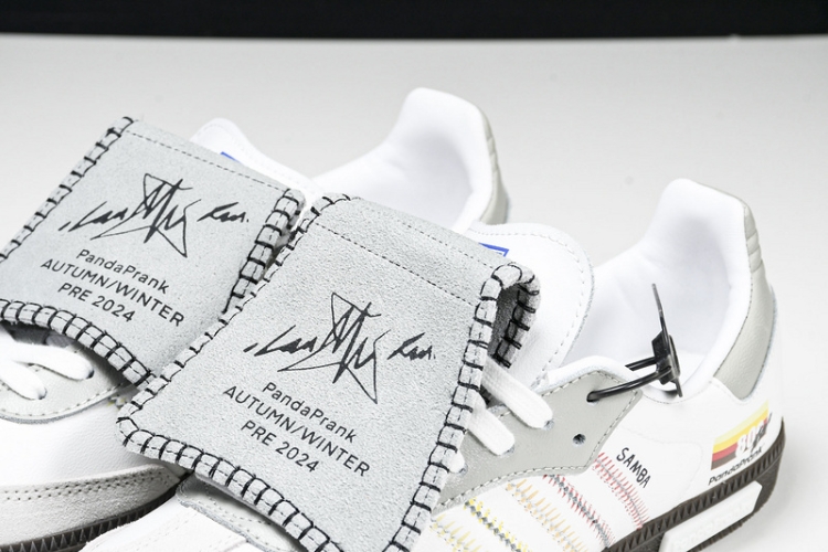  PandaPrank x Adidas Samba OG DIY IG1025