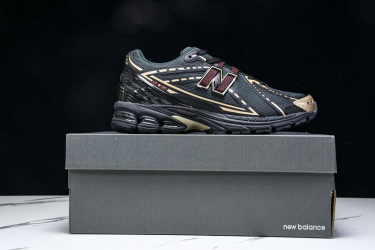  New Balance 1906 M1906RKS