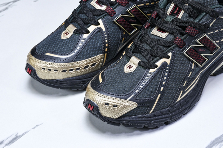  New Balance 1906 M1906RKS