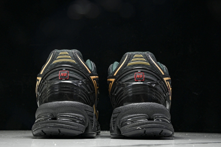  New Balance 1906 M1906RKS
