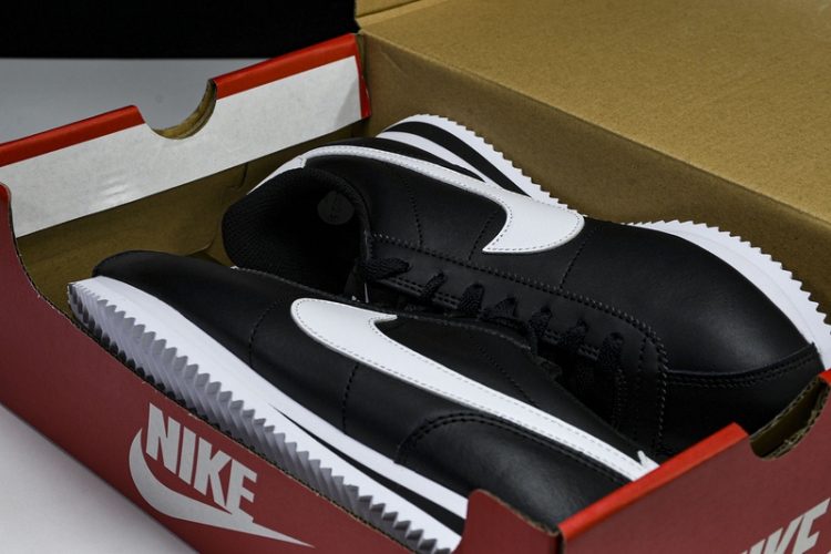  Nike Cortez Classic DM4044-001