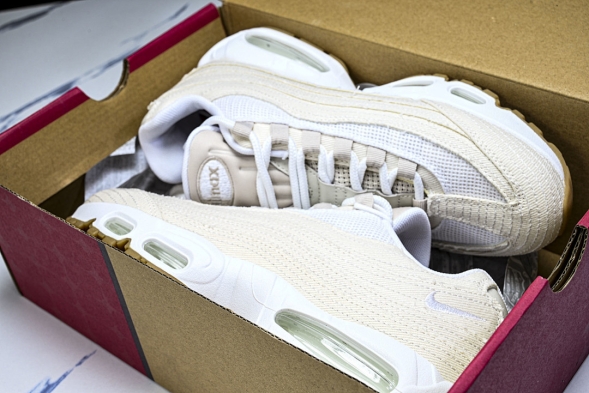 Nike Air Max 95 HM4743 100 