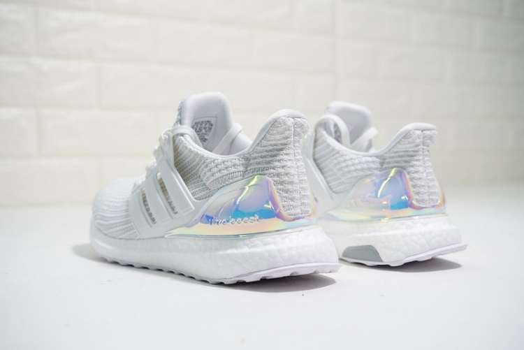 Adidas Ultra Boost 4.0 Iridescent AC8067