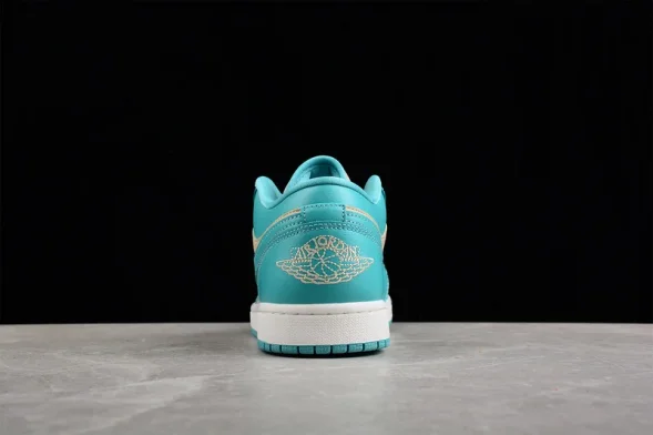 Nike Air Jordan 1 low DC0774-131 
