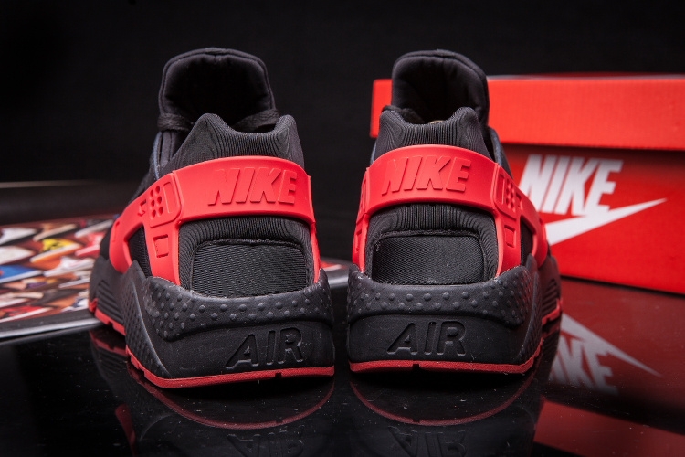 Nike Air Huarache LE Black Gym Red