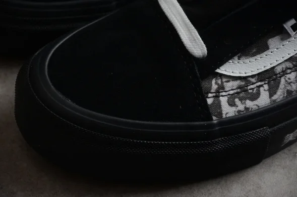 Vans Old Skool Xlizzie VN0005W0BKA 