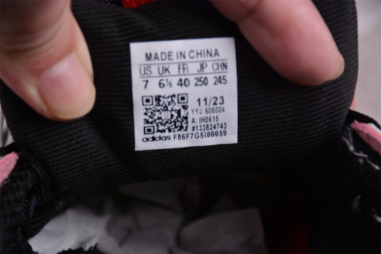  Adidas Vento XLG Deluxe IH0615