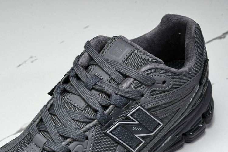  New Balance 1906 M1906RU