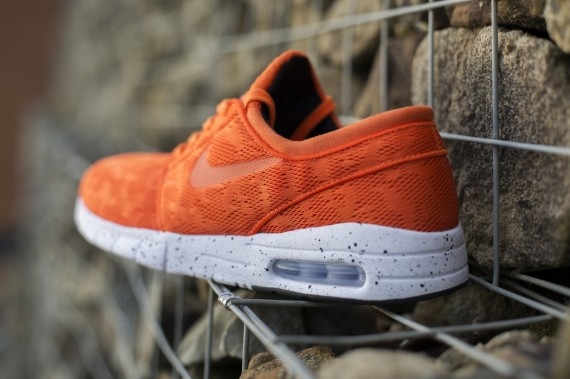 Womens janoski max shoes online