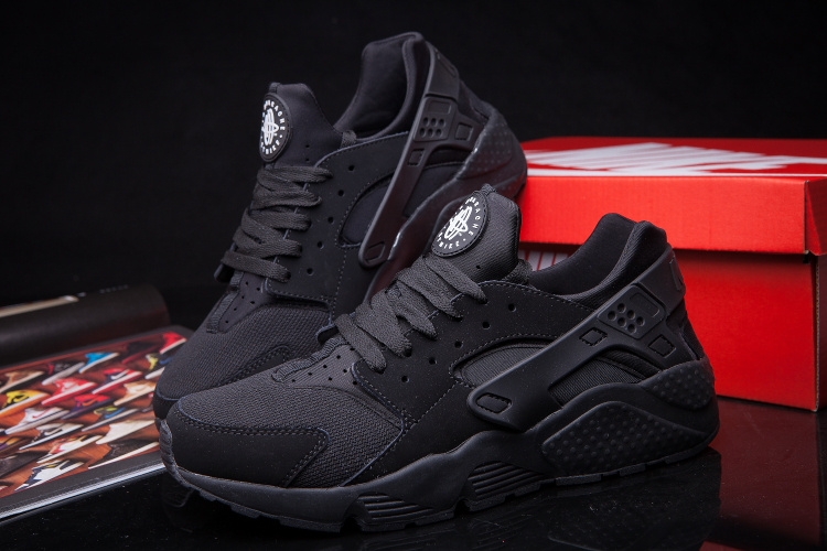 Nike Air Huarache LE All Black