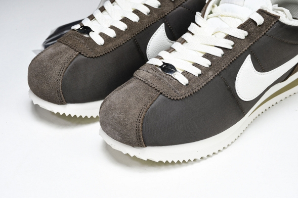 Nike Cortez Classic DZ2795-200 