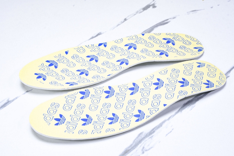 Adidas Japan IG2011