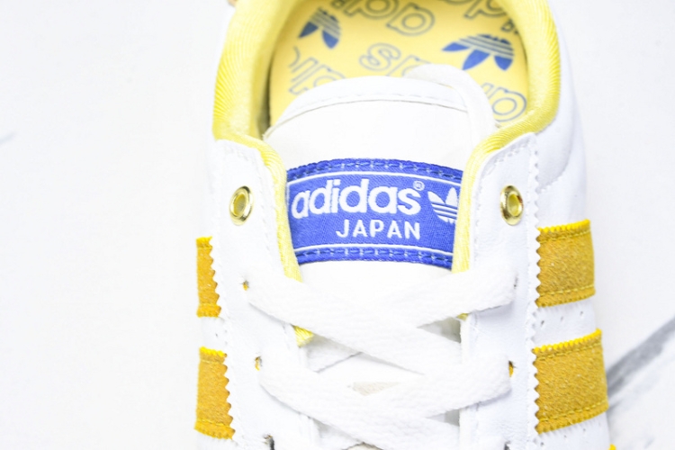 Adidas Japan IG2011