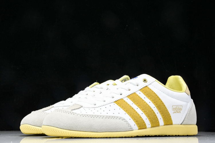 Adidas Japan IG2011