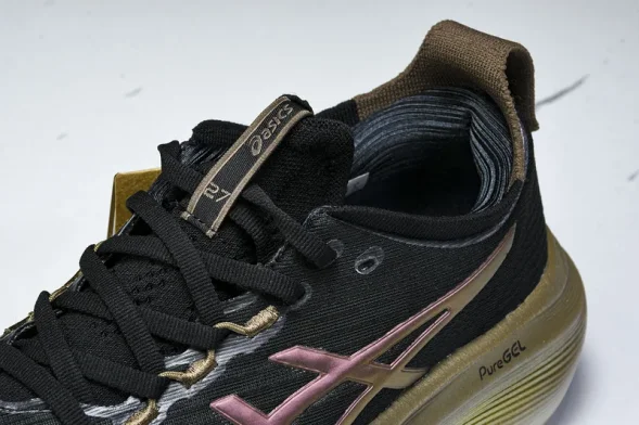 Asics Gel-Nimbus 27 1011C095-001 