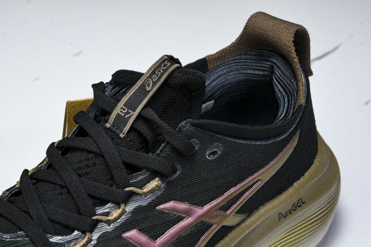 Asics Gel-Nimbus 27 1011C095-001
