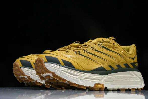 Hoka Mafate Three 2 1141572 GLW  