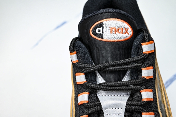 Nike Air Max 95 HQ1973-001 