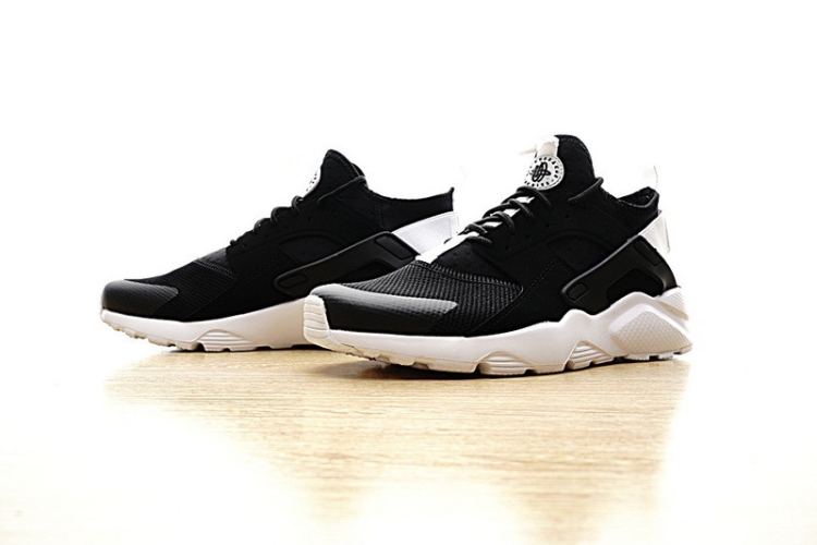 NIKE AIR HUARACHE RUN ULTRA 752703-992