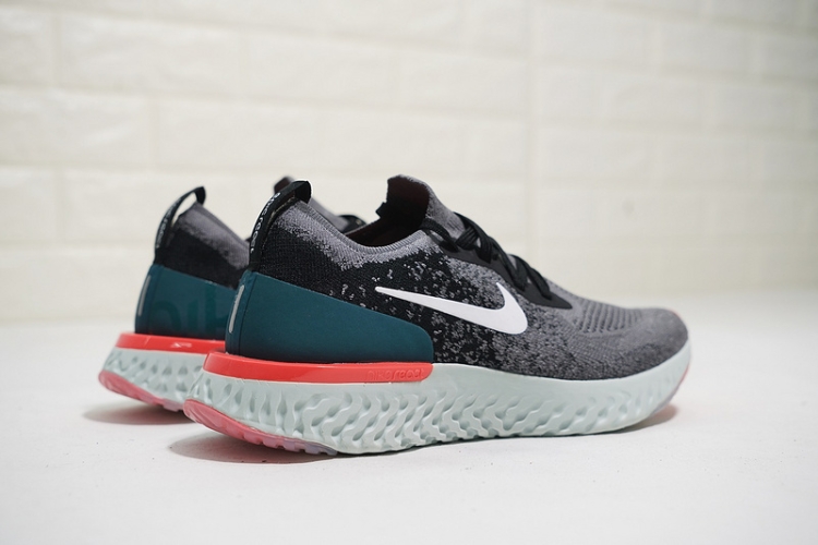 Nike Epic React Flyknit AQ0067-010