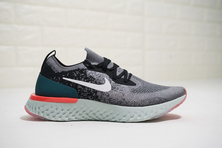 Nike Epic React Flyknit AQ0067-010