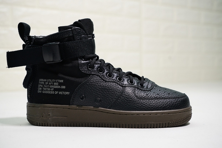 Nike Air Force 1 07 917753-002