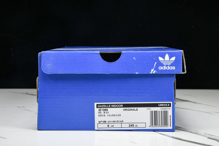  Adidas Samba Classic IE6369