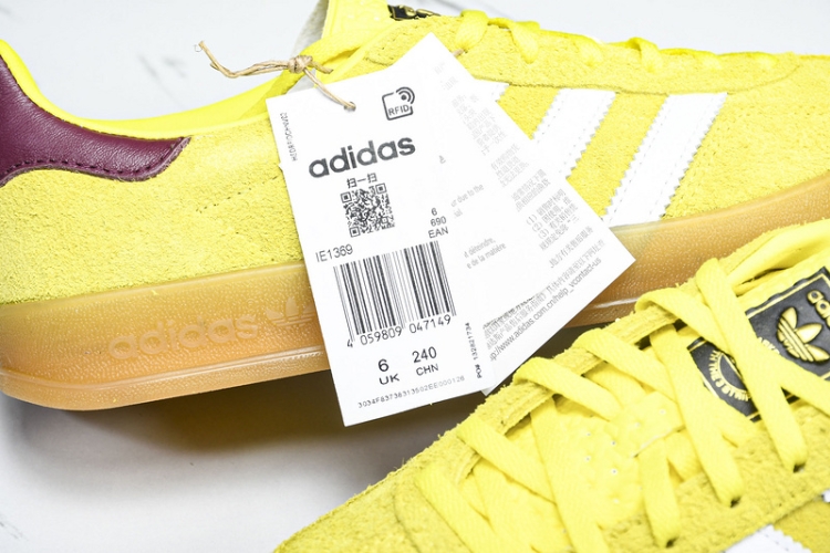  Adidas Samba Classic IE6369