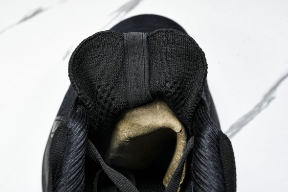 Asics Gel-Nimbus 27 1012B753 