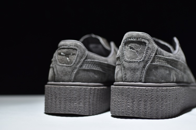 Puma Suede Platform x Rihanna